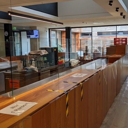 Möbel und Innenausbau